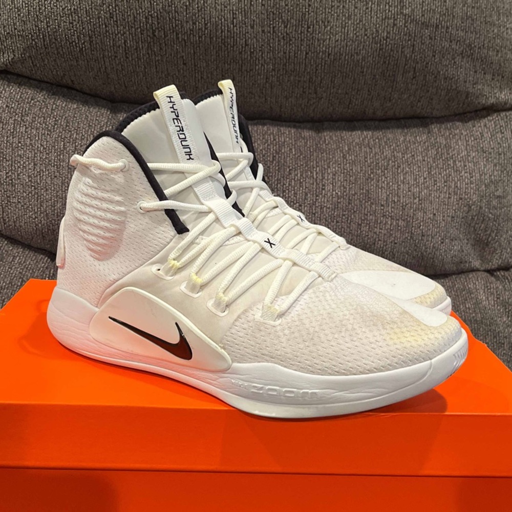 Pre-Owned Nike Hyperdunk X TB Mens Size 11